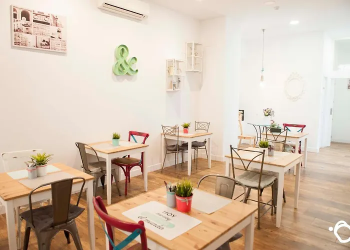 Hotel Smile&Co Hostal Boutique